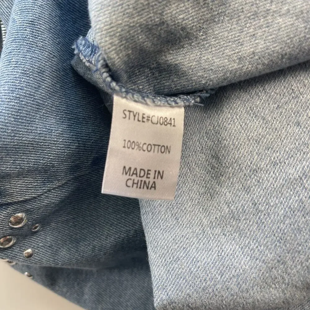Cezele Studded Womens Denim Moto Jacket Large w/Tags Blue Western NWT - Picture 10 of 10